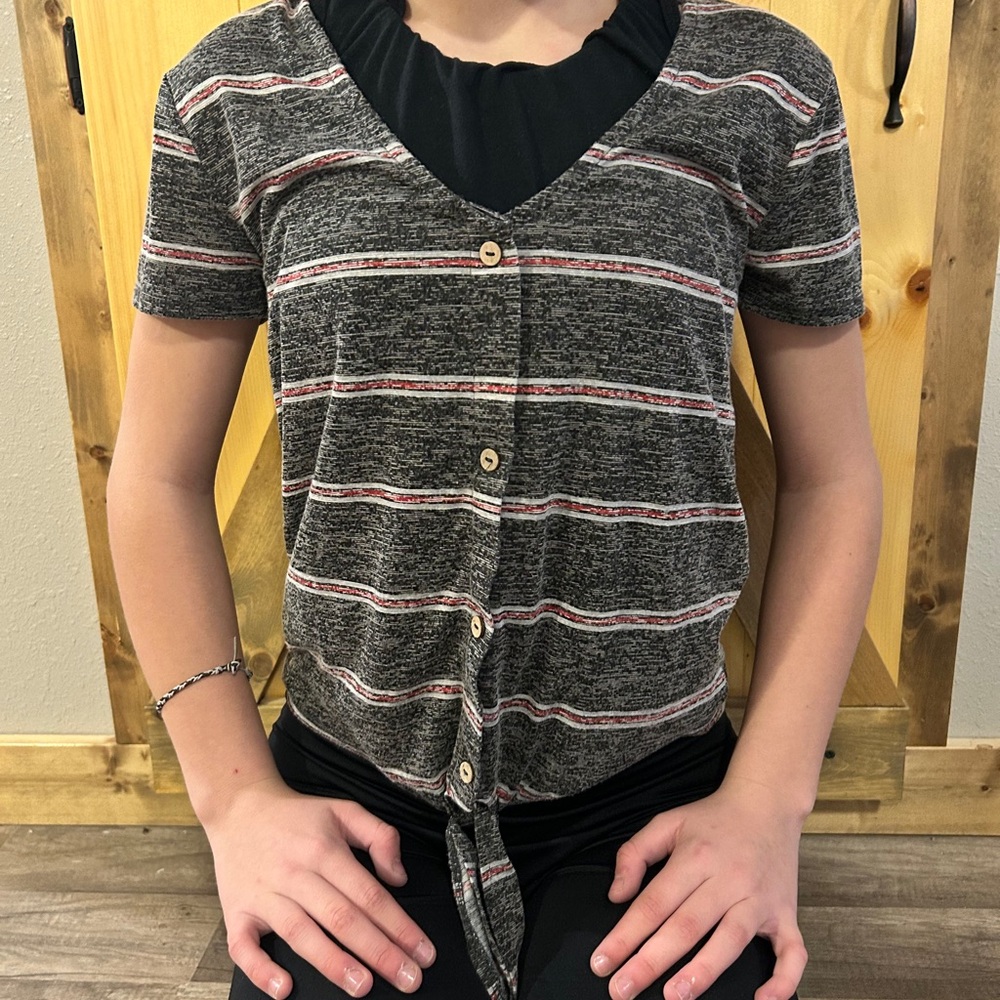 * 🤑💰🤑 3/$10.00 budle item 🤑💰🤑 Women’s medium no boundaries
